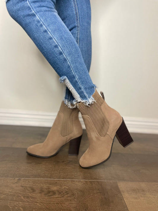 Jane Booties- Tan