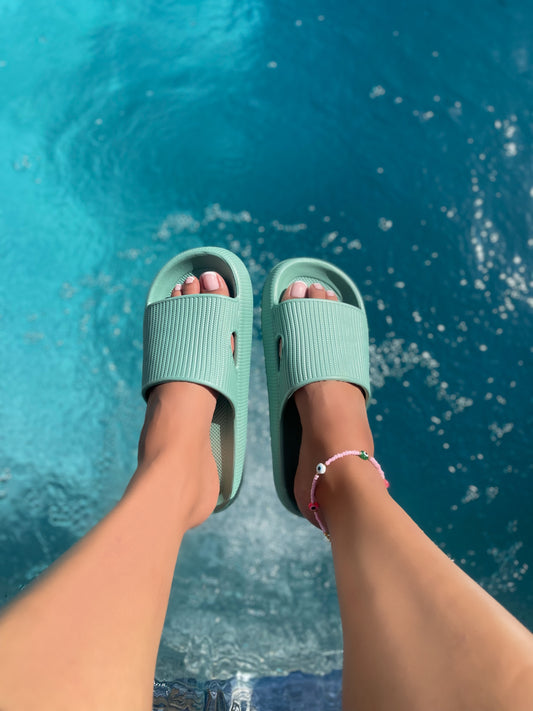 Ava Slides-Green